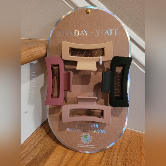 NEW Sunday State Hair Clips made with Recycled Plastic - Picture 1 of 3